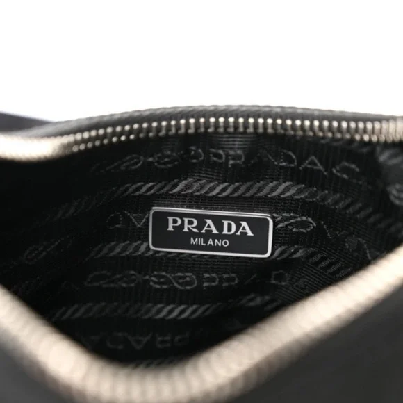 AUTHENTIC PRADA RE-EDITION 2005 - Picture 7 of 9